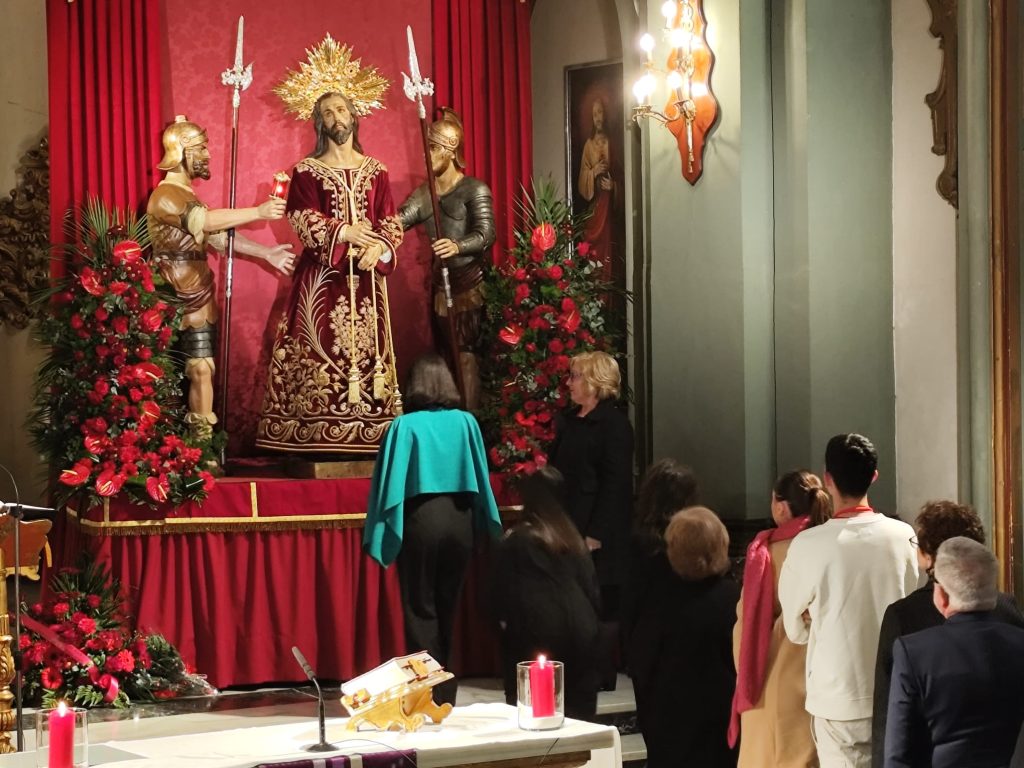 Seis hermanos de la Oración en el Huerto reciben el nombramiento oficial como consiliarios y mayordomo de la Cofradía California